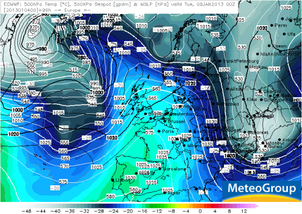 Europe_2013010400_thgt500_96